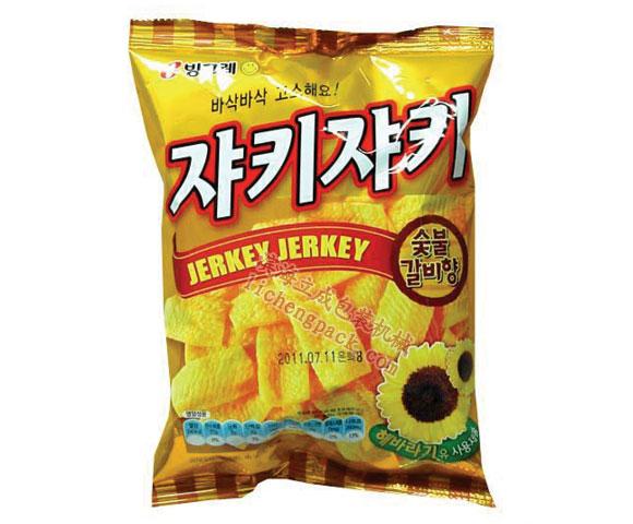 供应全自动膨化食品包装机