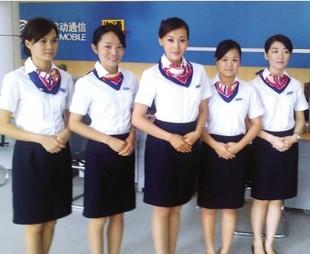 聯(lián)通營(yíng)業(yè)員工作服圖片