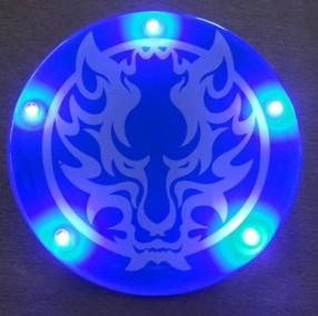 供應最漂亮的金屬錢包五金飾品