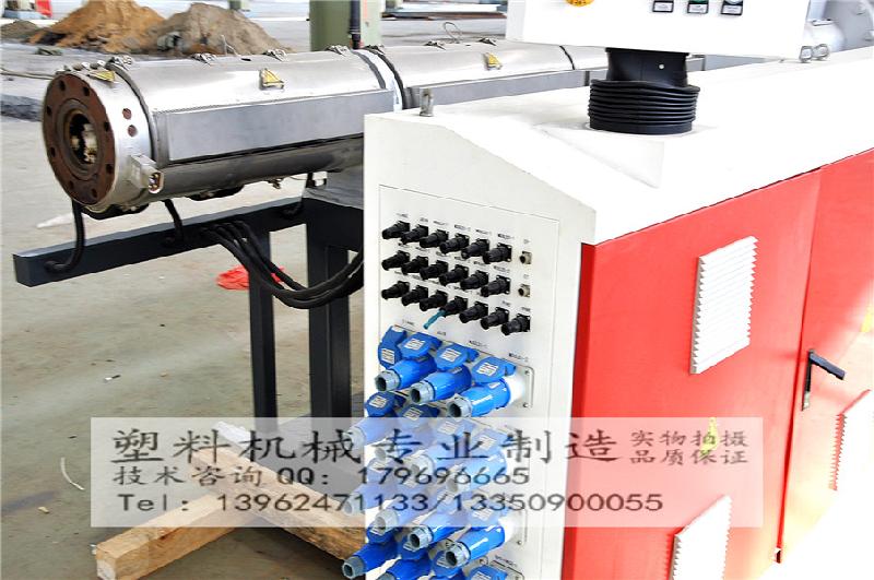 錐形雙螺桿擠出機(jī)圖片/錐形雙螺桿擠出機(jī)樣板圖 (2)