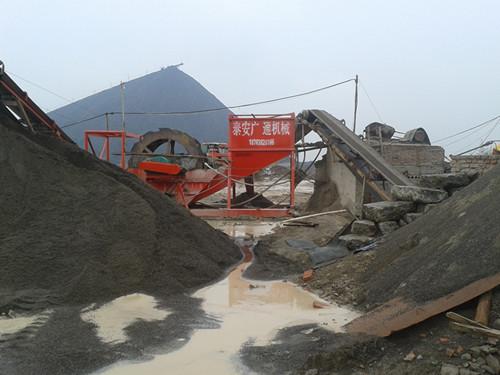 適合洗南方地區(qū)石粉砂的機械設(shè)備圖片