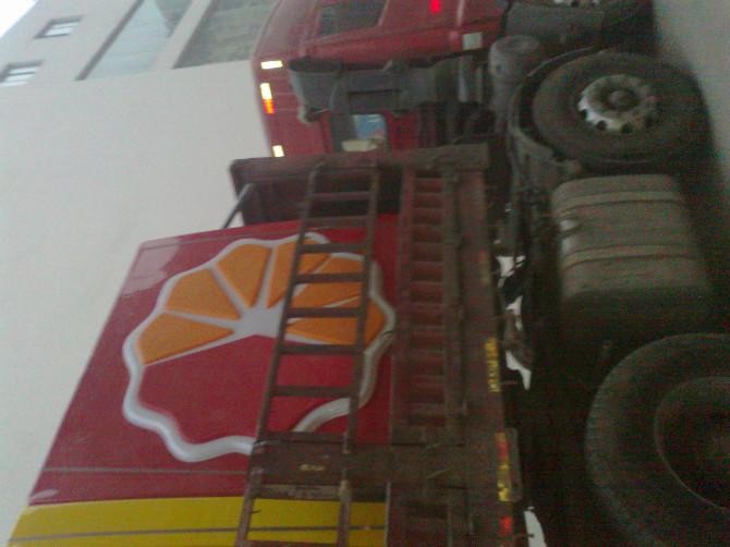 供應(yīng)平頂山加油站立柱燈箱