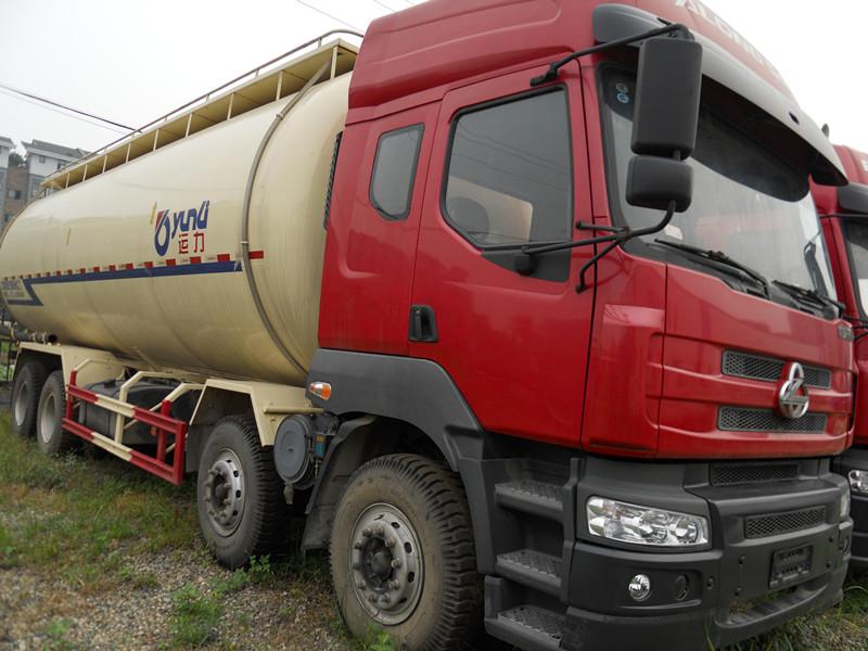 供應(yīng)豪沃?jǐn)嚢柢?  title=