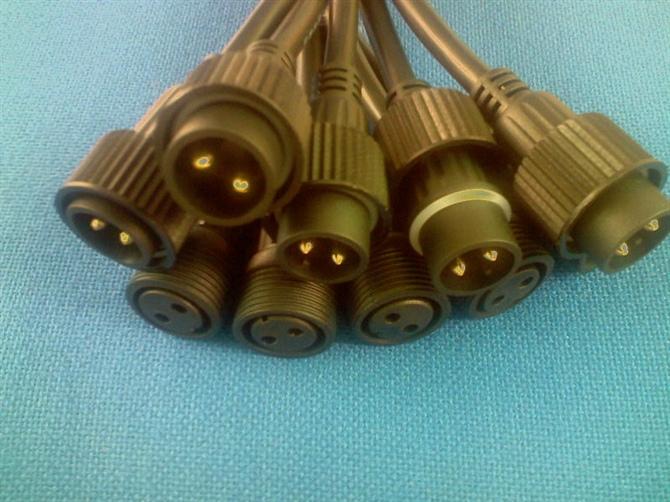 三通防水插頭廠家 優(yōu)質(zhì)三通插頭批發(fā) 三通防水插頭價(jià)格