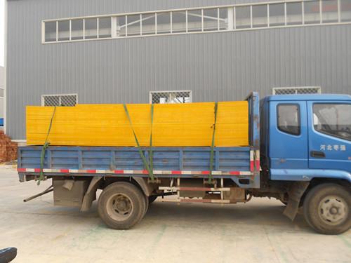 一級洗車店383838格柵洗車房圖片