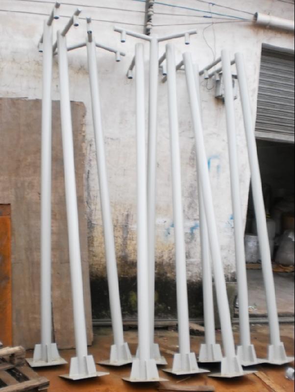 供應(yīng)標(biāo)志牌立桿、立柱，廠價(jià)美廉！  標(biāo)志牌立桿立柱大促銷~