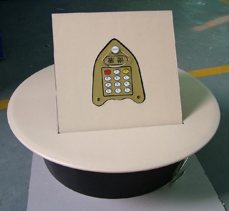 質(zhì)量最好的車載保險(xiǎn)箱-諾盾保險(xiǎn)箱圖片