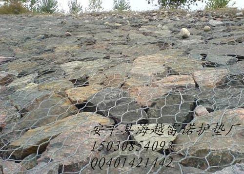 供應(yīng)裝石頭的鐵絲籠鋼絲籠石頭籠子道鋪的鋼絲籠填石頭的鉛絲籠石籠網(wǎng)箱