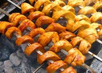 供應新鄉(xiāng)哪有教烤面筋的美食園*學滿以后再交費