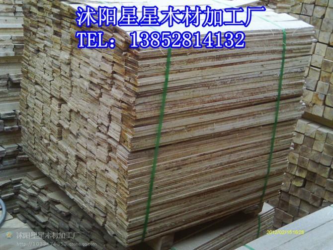 供應(yīng)楊木板材木板木方木料