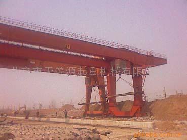 供應(yīng)大量出售一批二手起重機(jī)龍門吊行車