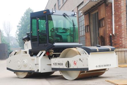 供應(yīng)洛陽一拖洛建機械雙鋼輪12噸機械驅(qū)動液壓振動壓路機