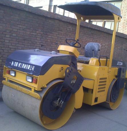 洛陽(yáng)雙鋼輪壓路機(jī)齒輪側(cè)傳動(dòng)圖片/洛陽(yáng)雙鋼輪壓路機(jī)齒輪側(cè)傳動(dòng)樣板圖 (3)