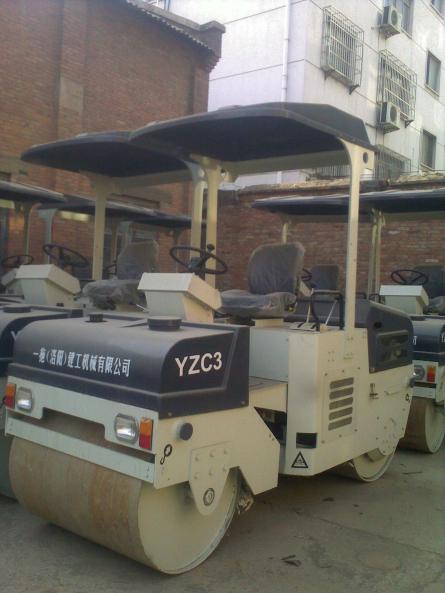 洛建壓路機廠家報價圖片