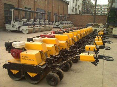 銷售一拖洛陽牌洛建機械小型0.8噸雙鋼輪手扶式振動壓路機及配件