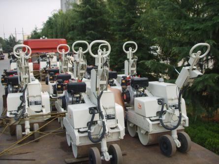 供應生產(chǎn)洛陽路通手扶壓路機，全液壓雙鋼輪壓路機，洛陽路通壓路機報價