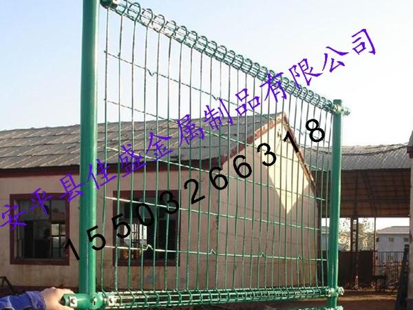 供應(yīng)框架護(hù)欄網(wǎng)