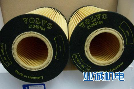 供應(yīng)沃爾沃機(jī)油濾芯8159975 20532237 8159975
