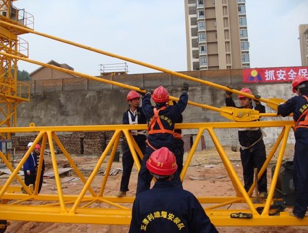 供应塔吊租赁一天多少钱，建筑塔吊租赁，重庆建筑塔吊租赁