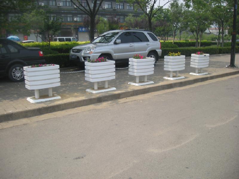 供應(yīng)浙江嘉興PVC鏈條花箱生產(chǎn)廠家 大量供應(yīng)PVC鏈條花箱