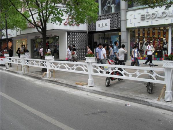 供應(yīng)浙江pvc護(hù)欄廠家，浙江pvc護(hù)欄廠家價(jià)格，浙江pvc護(hù)欄供貨商