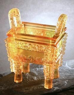 供應定制琉璃收藏品-玻璃工藝品