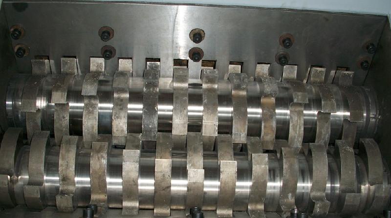 供應(yīng)北京雙軸破碎機(jī)