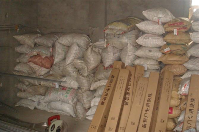 供應(yīng)湖北咸寧晶鋼門貼膜機，晶鋼門鋁材