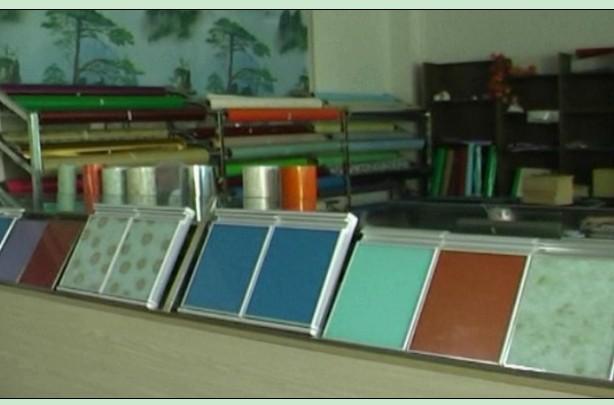 湖北公安晶鋼門發(fā)泡膠圖片