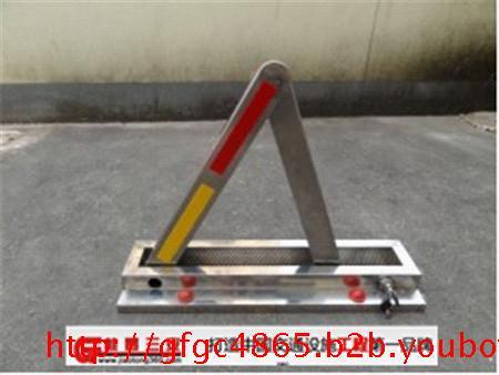安裝車位鎖圖片/安裝車位鎖樣板圖 (4)