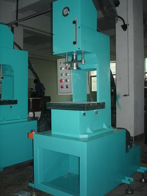 軸承油壓機(jī)圖片