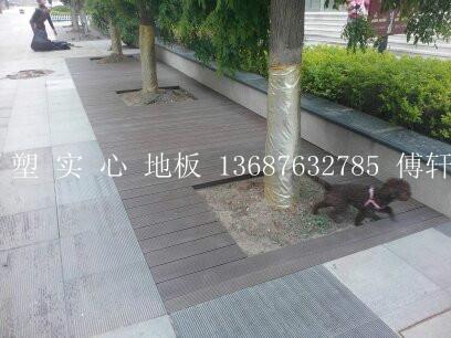 供應(yīng)青島濱海大道木塑地板-*質(zhì)的木塑地板供貨商批發(fā)