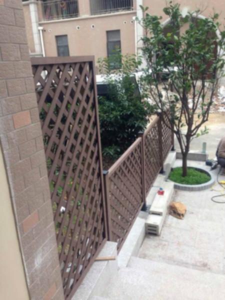 供應(yīng)青島木塑專業(yè)生產(chǎn)