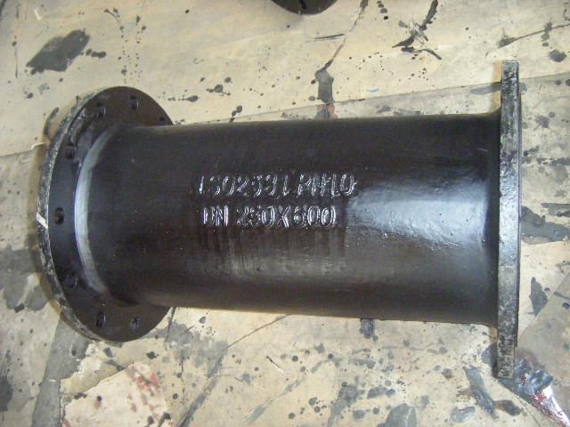 供應(yīng)雙法蘭盤球墨鑄鐵管件PN10-PN25