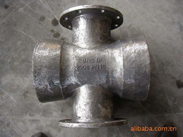 雙盤(pán)雙承四通圖片