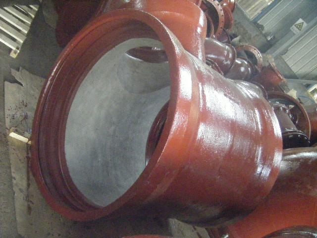 供應(yīng)DN50-DN2000球墨雙承單支盤(pán)三通