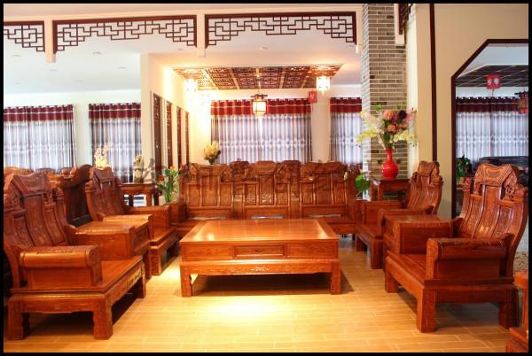 最便宜的紅木沙發(fā)圖片