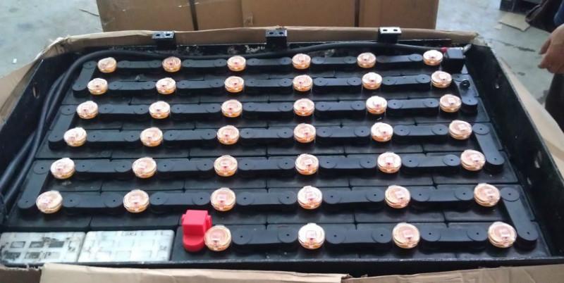 供應(yīng)林德叉車電瓶5PZS575/48v