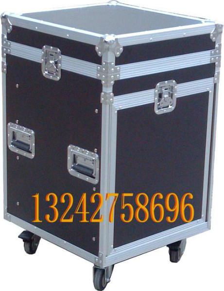 供應(yīng)12U經(jīng)濟型三門機箱音響機箱調(diào)音臺航空箱