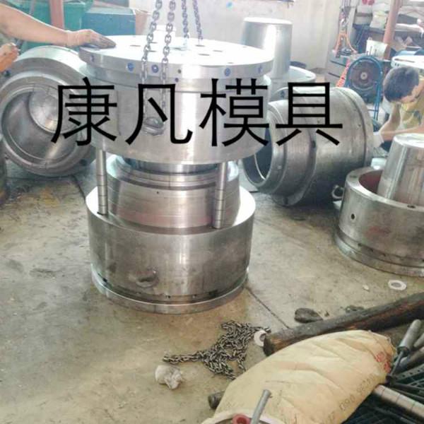 開塑料桶模具哪里好？哪里有人專業(yè)做大型桶模具