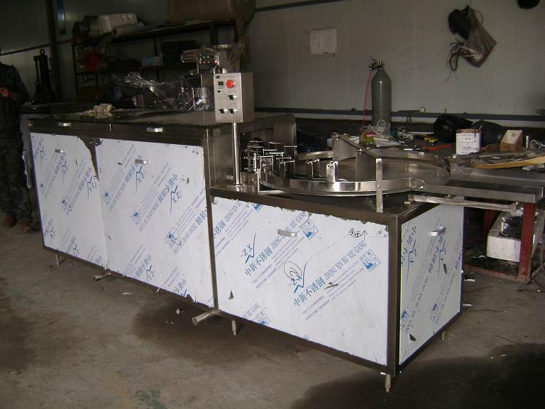 供應全自動超聲波大輸液瓶洗瓶機