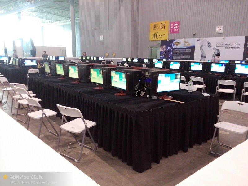 供應成都禮儀*主持人舉牌安保保潔演藝等人員