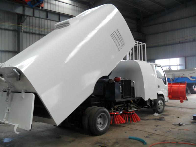 掃地車(chē)廠家，鏟雪清掃車(chē)，東風(fēng)多利卡多功能掃地灑水車(chē)