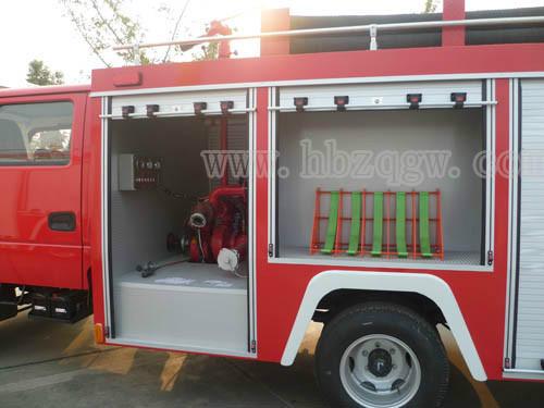 黑龍江供應(yīng)東風(fēng)福瑞卡消防車，水罐、泡沫消防車