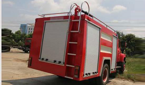 【供應(yīng)尖頭消防車泡沫、水罐兩用消防車】廠家直銷