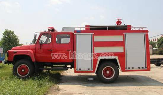 【供應(yīng)尖頭消防車泡沫、水罐兩用消防車】廠家直銷