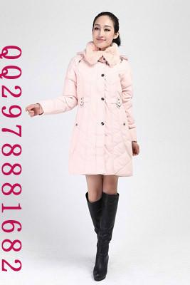 供應哪有適合甩貨的中長版女裝棉服批發(fā)_中長棉衣批發(fā)