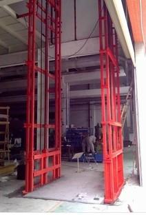 供應導軌提升式升降機供貨商