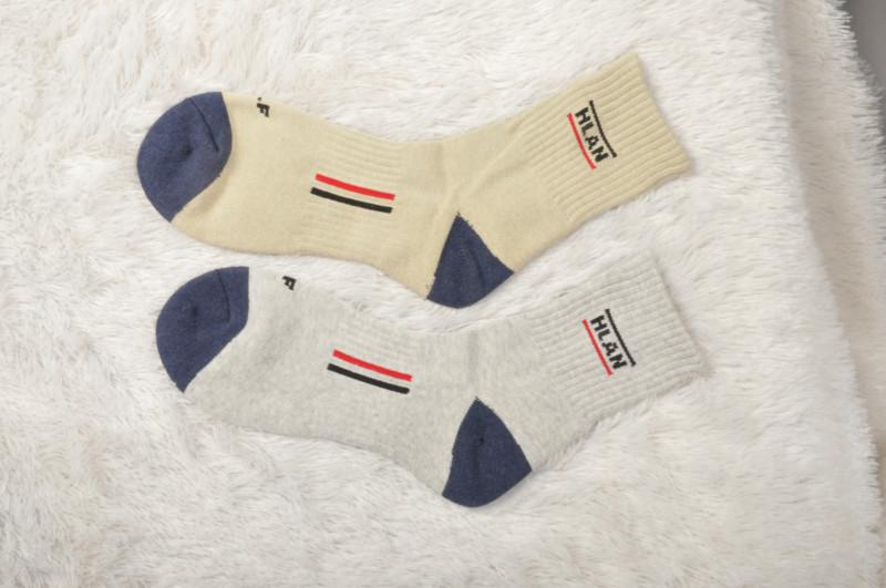 供應(yīng)抑菌運(yùn)動(dòng)襪甲殼素纖維襪