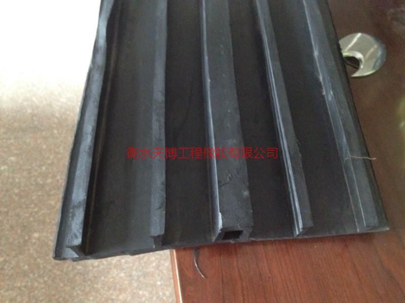 供應天津背貼式橡膠止水帶廠家